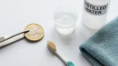 Come pulire correttamente le monete senza comprometterne il valore